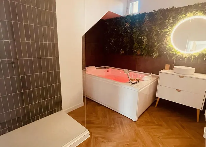 Апартаменты Le Jungle ****